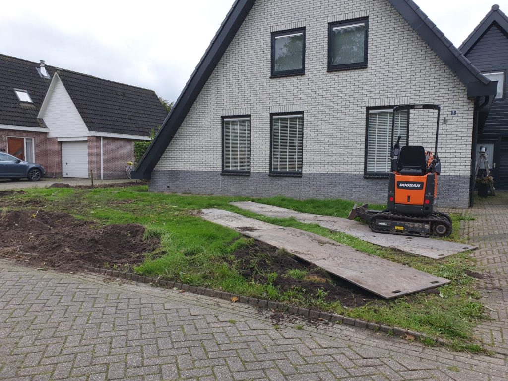 Sumar compleet nieuwe voortuin 1